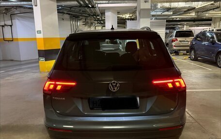 Volkswagen Tiguan II, 2020 год, 2 100 000 рублей, 4 фотография