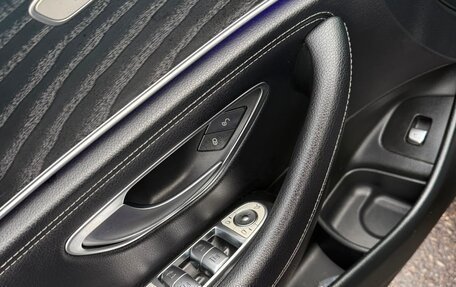 Mercedes-Benz E-Класс, 2019 год, 3 500 000 рублей, 6 фотография