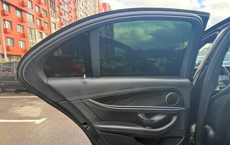 Mercedes-Benz E-Класс, 2019 год, 3 500 000 рублей, 11 фотография