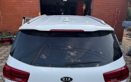 KIA Carnival III, 2018 год, 3 000 000 рублей, 3 фотография