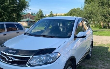 Chery Tiggo 5 I рестайлинг, 2014 год, 900 000 рублей, 38 фотография