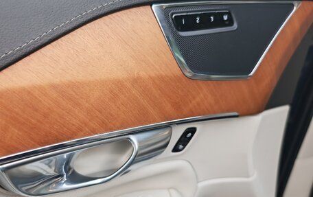 Volvo XC90 II рестайлинг, 2020 год, 5 500 000 рублей, 26 фотография