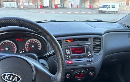 KIA Rio II, 2010 год, 700 000 рублей, 4 фотография