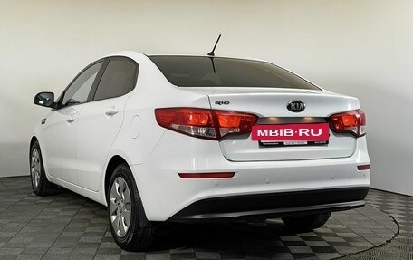 KIA Rio III рестайлинг, 2015 год, 870 000 рублей, 5 фотография