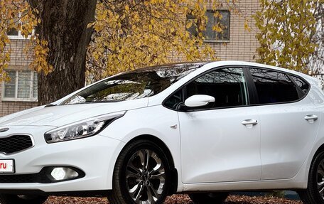 KIA cee'd III, 2012 год, 1 040 000 рублей, 2 фотография