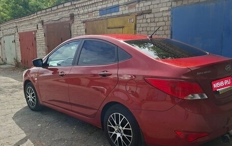 Hyundai Solaris II рестайлинг, 2016 год, 960 000 рублей, 3 фотография