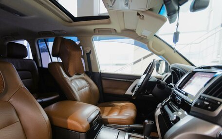 Toyota Land Cruiser 200, 2014 год, 3 490 000 рублей, 10 фотография