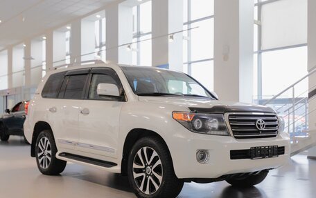Toyota Land Cruiser 200, 2014 год, 3 490 000 рублей, 3 фотография