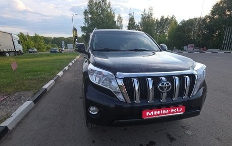 Toyota Land Cruiser Prado 150 рестайлинг 2, 2015 год, 3 350 000 рублей, 1 фотография