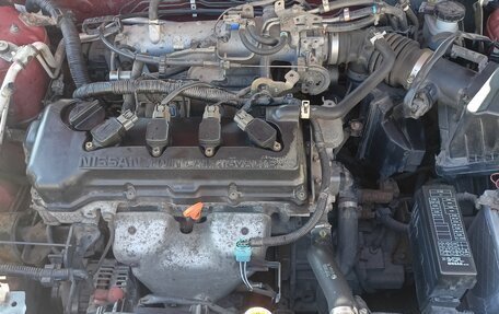 Nissan Almera, 2002 год, 310 000 рублей, 24 фотография