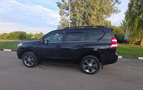 Toyota Land Cruiser Prado 150 рестайлинг 2, 2015 год, 3 350 000 рублей, 3 фотография