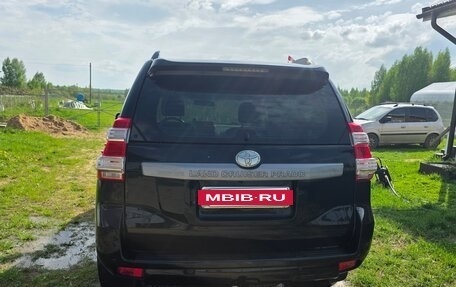 Toyota Land Cruiser Prado 150 рестайлинг 2, 2015 год, 3 350 000 рублей, 15 фотография