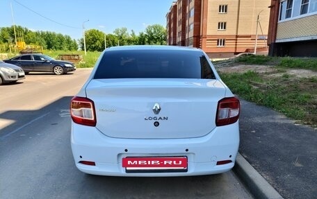 Renault Logan II, 2015 год, 500 000 рублей, 4 фотография