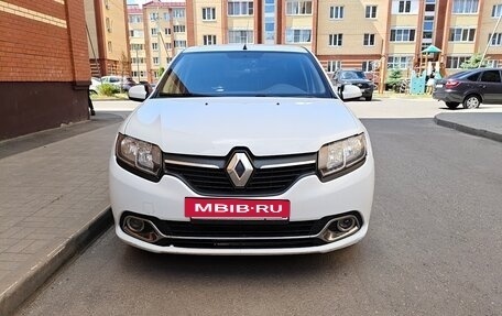 Renault Logan II, 2015 год, 500 000 рублей, 12 фотография