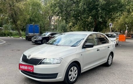 Skoda Rapid I, 2016 год, 850 000 рублей, 7 фотография