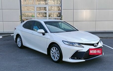 Toyota Camry, 2021 год, 3 699 000 рублей, 3 фотография