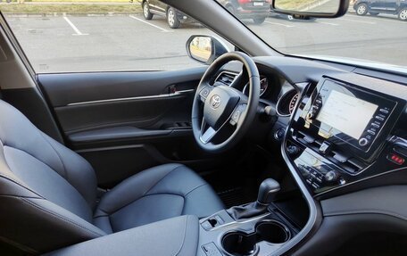 Toyota Camry, 2021 год, 3 699 000 рублей, 14 фотография