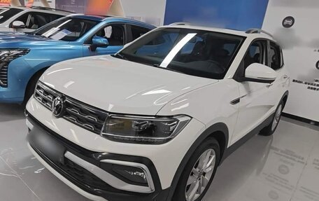 Volkswagen T-Cross I, 2022 год, 1 487 000 рублей, 2 фотография