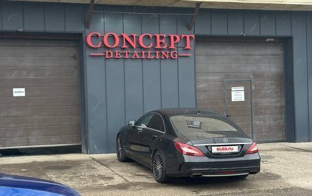 Mercedes-Benz CLS, 2015 год, 2 500 000 рублей, 10 фотография
