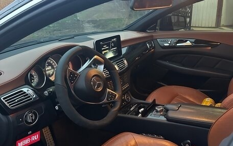 Mercedes-Benz CLS, 2015 год, 2 500 000 рублей, 5 фотография