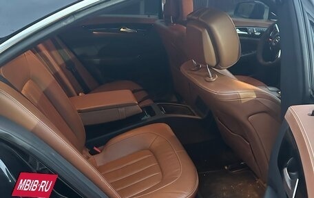 Mercedes-Benz CLS, 2015 год, 2 500 000 рублей, 6 фотография