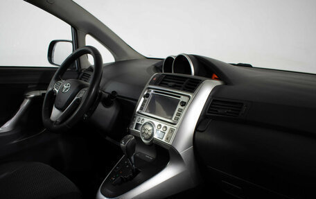 Toyota Verso I, 2012 год, 915 000 рублей, 9 фотография