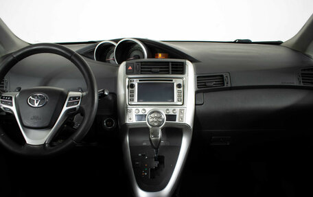 Toyota Verso I, 2012 год, 915 000 рублей, 11 фотография