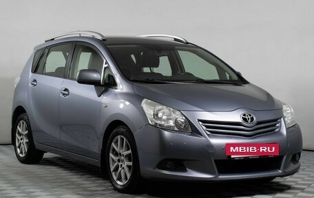 Toyota Verso I, 2012 год, 915 000 рублей, 3 фотография