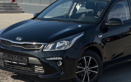 KIA Rio IV, 2020 год, 1 385 000 рублей, 2 фотография