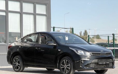 KIA Rio IV, 2020 год, 1 385 000 рублей, 3 фотография
