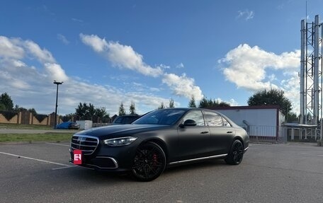 Mercedes-Benz S-Класс, 2022 год, 13 200 000 рублей, 1 фотография