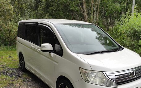 Honda Stepwgn IV, 2012 год, 1 230 000 рублей, 2 фотография