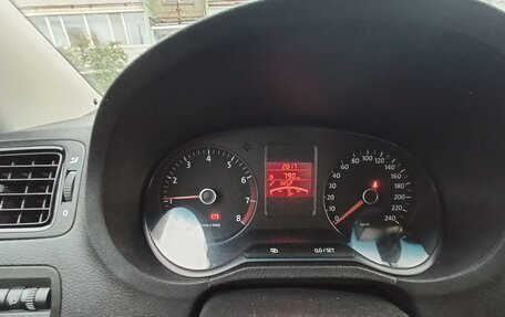 Volkswagen Polo VI (EU Market), 2013 год, 900 000 рублей, 4 фотография