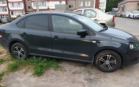 Volkswagen Polo VI (EU Market), 2013 год, 900 000 рублей, 6 фотография