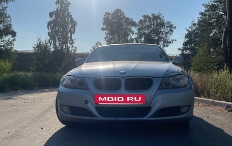 BMW 3 серия, 2008 год, 700 000 рублей, 2 фотография