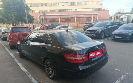 Mercedes-Benz E-Класс, 2012 год, 1 550 000 рублей, 2 фотография