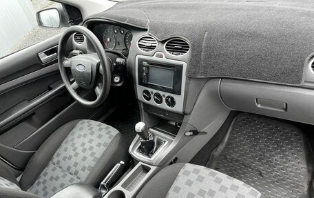 Ford Focus II рестайлинг, 2005 год, 175 000 рублей, 10 фотография