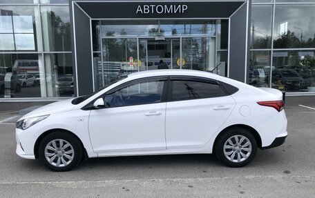 Hyundai Solaris II рестайлинг, 2021 год, 1 695 000 рублей, 8 фотография