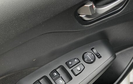 Hyundai Solaris II рестайлинг, 2021 год, 1 695 000 рублей, 13 фотография
