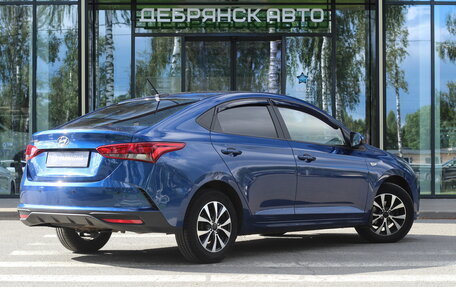 Hyundai Solaris II рестайлинг, 2021 год, 1 850 000 рублей, 3 фотография