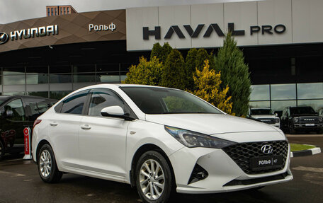Hyundai Solaris II рестайлинг, 2021 год, 1 438 000 рублей, 2 фотография