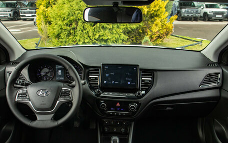 Hyundai Solaris II рестайлинг, 2021 год, 1 438 000 рублей, 10 фотография