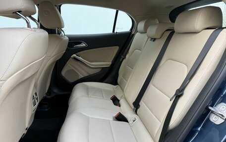 Mercedes-Benz GLA, 2019 год, 2 200 000 рублей, 11 фотография