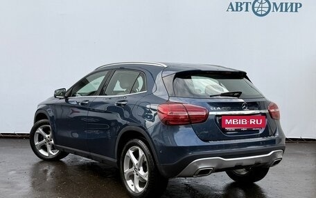 Mercedes-Benz GLA, 2019 год, 2 200 000 рублей, 7 фотография