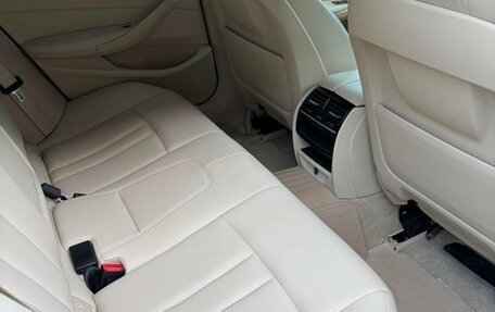 BMW 5 серия, 2018 год, 2 690 000 рублей, 11 фотография