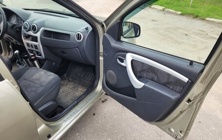 Renault Sandero I, 2011 год, 280 000 рублей, 12 фотография