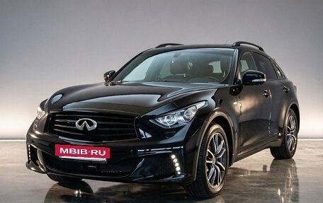 Infiniti QX70, 2015 год, 3 000 000 рублей, 15 фотография