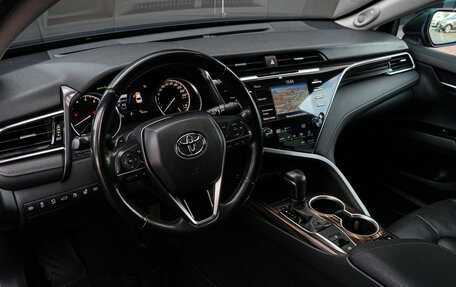 Toyota Camry, 2019 год, 2 990 000 рублей, 12 фотография