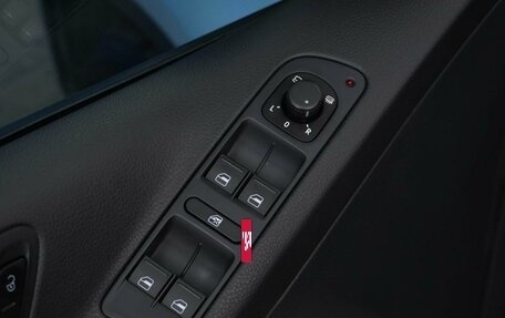 Volkswagen Tiguan I, 2013 год, 1 599 977 рублей, 16 фотография