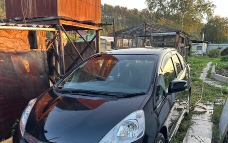 Honda Fit Shuttle I рестайлинг, 2012 год, 950 000 рублей, 4 фотография
